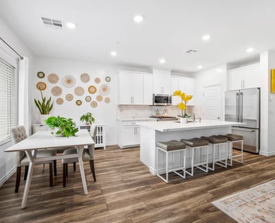 600 N. Carriage Hill Dr. #1045, Las Vegas, NV