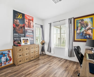 600 N. Carriage Hill Dr. #1045, Las Vegas, NV