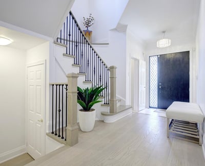 16 Muret Cres, Vaughan, ON