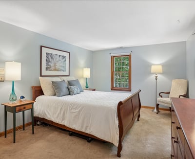 4 Lawson Farm Road, Londonderry, NH