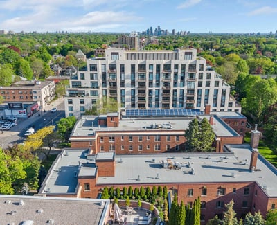 1 strathgowan avenue, Suite 710, Toronto, ON