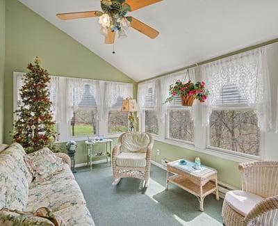 7151 Steeplechase Way, 41, Lansing, MI