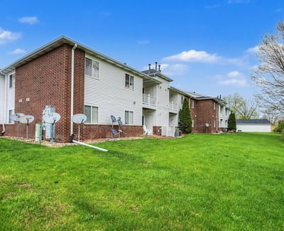 914 Carom Circle, 158, Mason, MI