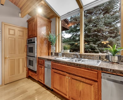 17325 Nicklaus Court, Weed, CA
