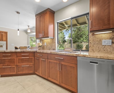 2364 La Madre Court, Redding, CA