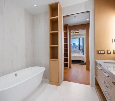 1 Strathgowan Ave suite 710, Toronto, ON