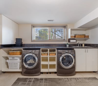31 Ashwood Crescent, Toronto, ON
