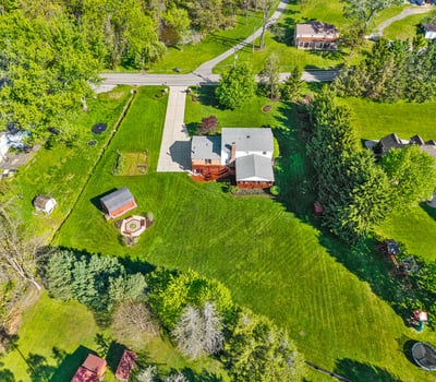 4216 Clendenning Road, Gibsonia, PA