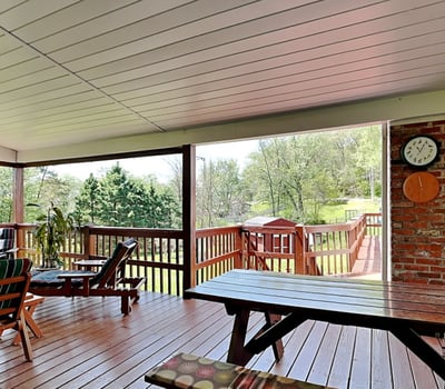 4216 Clendenning Road, Gibsonia, PA