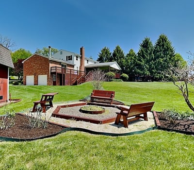 4216 Clendenning Road, Gibsonia, PA