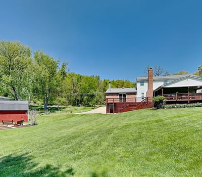 4216 Clendenning Road, Gibsonia, PA