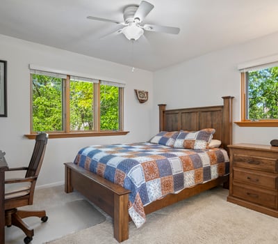 433 Heights Drive, Gibsonia, PA