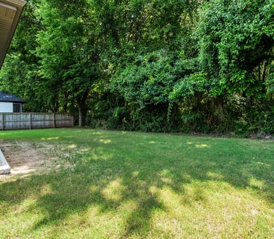 2823 N Whistle Post Dr, Fayetteville, AR