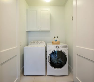 58 Canton Street, Unit #302, Alpharetta, GA