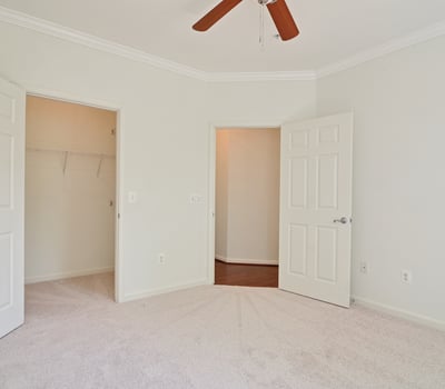 4151 Castlecary Lane #301, Fairfax, VA