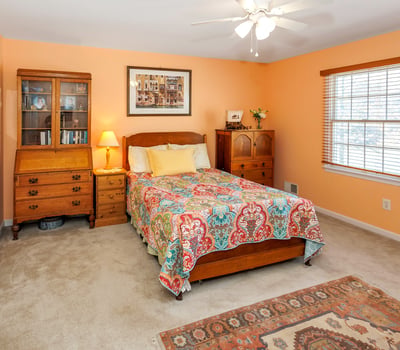 Bedroom 2 is spacious and bright. Fan/light. Large closet.
