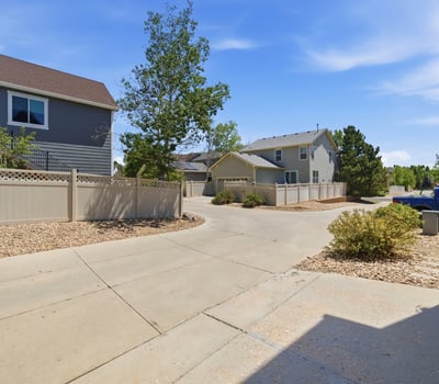 2080 Harmony Park Dr, Denver, CO