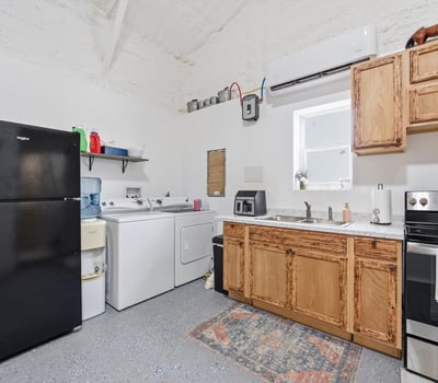 151 Kasberg, Leroy, TX