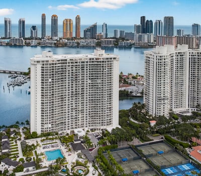 7000 Island Blvd PH-02, Aventura, FL