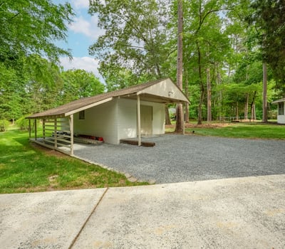 1800 Chestnut Lane, Matthews, NC