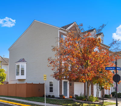 6311 Burgundy Leaf Ln., Alexandria, VA