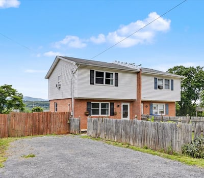 205 S Shenandoah Ave, Front Royal, VA