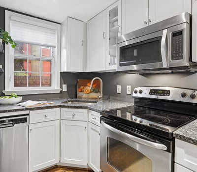 109 King Henry Ct, Alexandria, VA