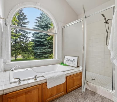 576 E Riverchase Way, Eagle, ID