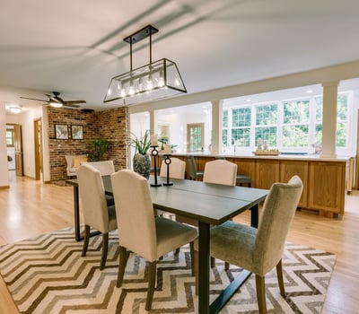 9025 NW Ash St., Portland, OR