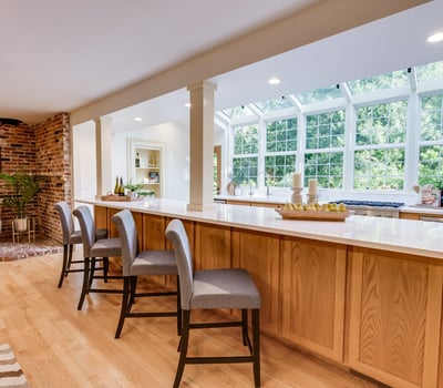 9025 NW Ash St., Portland, OR