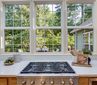 9025 NW Ash St., Portland, OR