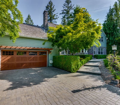 9025 NW Ash St., Portland, OR