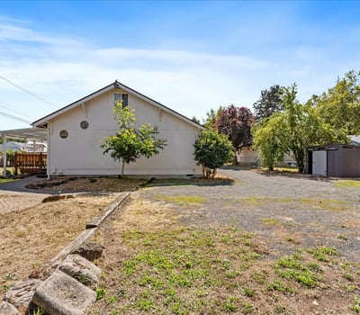 21935 SW Augusta Ln, Hillsboro, OR