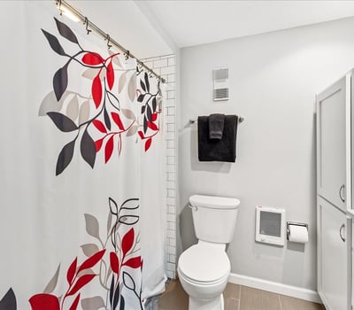 174 Oswego Summit, Lake Oswego, OR