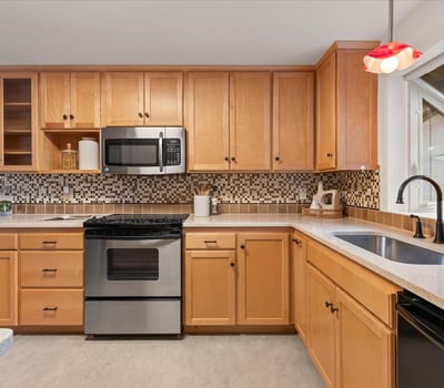 7070 SW Hyland Way, Beaverton, OR