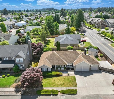 12402 Cominger Dr, Oregon City, OR