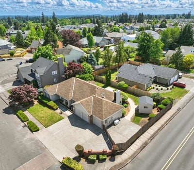 12402 Cominger Dr, Oregon City, OR
