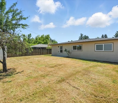10709 SE Stephens St, Portland, OR