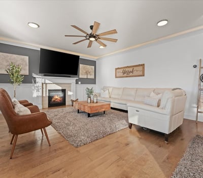 13920 S Lucia Lane, Mulino, OR