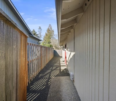 11920 SW Murphy Ln, Beaverton, OR