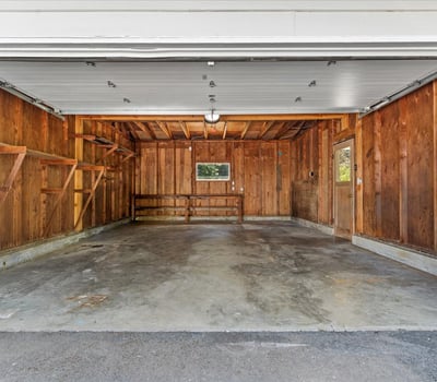 10100 SE Walnut Drive, Happy Valley, OR