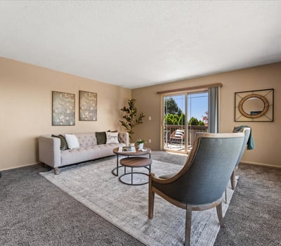 10100 SE Walnut Drive, Happy Valley, OR