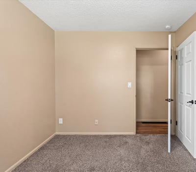 10100 SE Walnut Drive, Happy Valley, OR