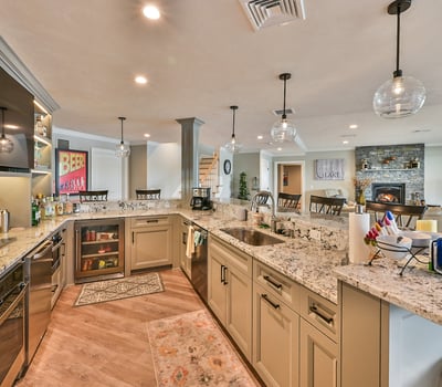 15 Bates Grove Rd, Webster, MA