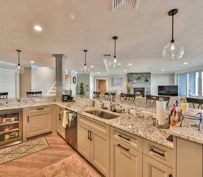 15 Bates Grove Rd, Webster, MA