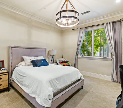 1128 S 6th Ave, Arcadia, CA