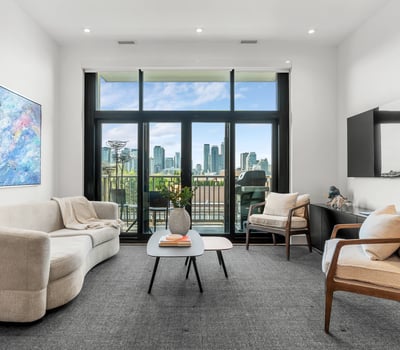 1 strathgowan avenue, Suite 710, Toronto, ON