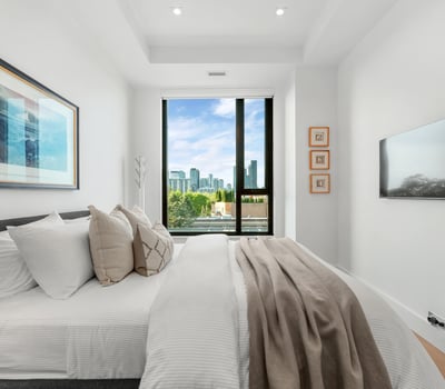 1 strathgowan avenue, Suite 710, Toronto, ON