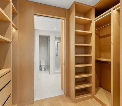 1 strathgowan avenue, Suite 710, Toronto, ON