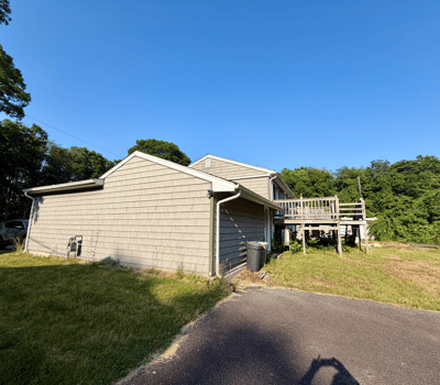 7 Keith Dr, Westport, MA
